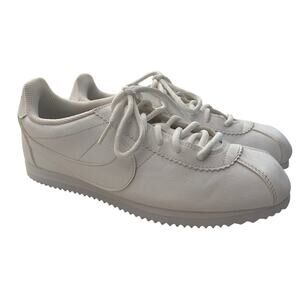 NWOB Woman’s Nike Cortez Shoes White Size 7 6Y 24cm